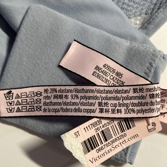 NWT Victorias Secret Bra Size 38DDD Light Blue Incredible Plunge Padded Wireless - Picture 5 of 12